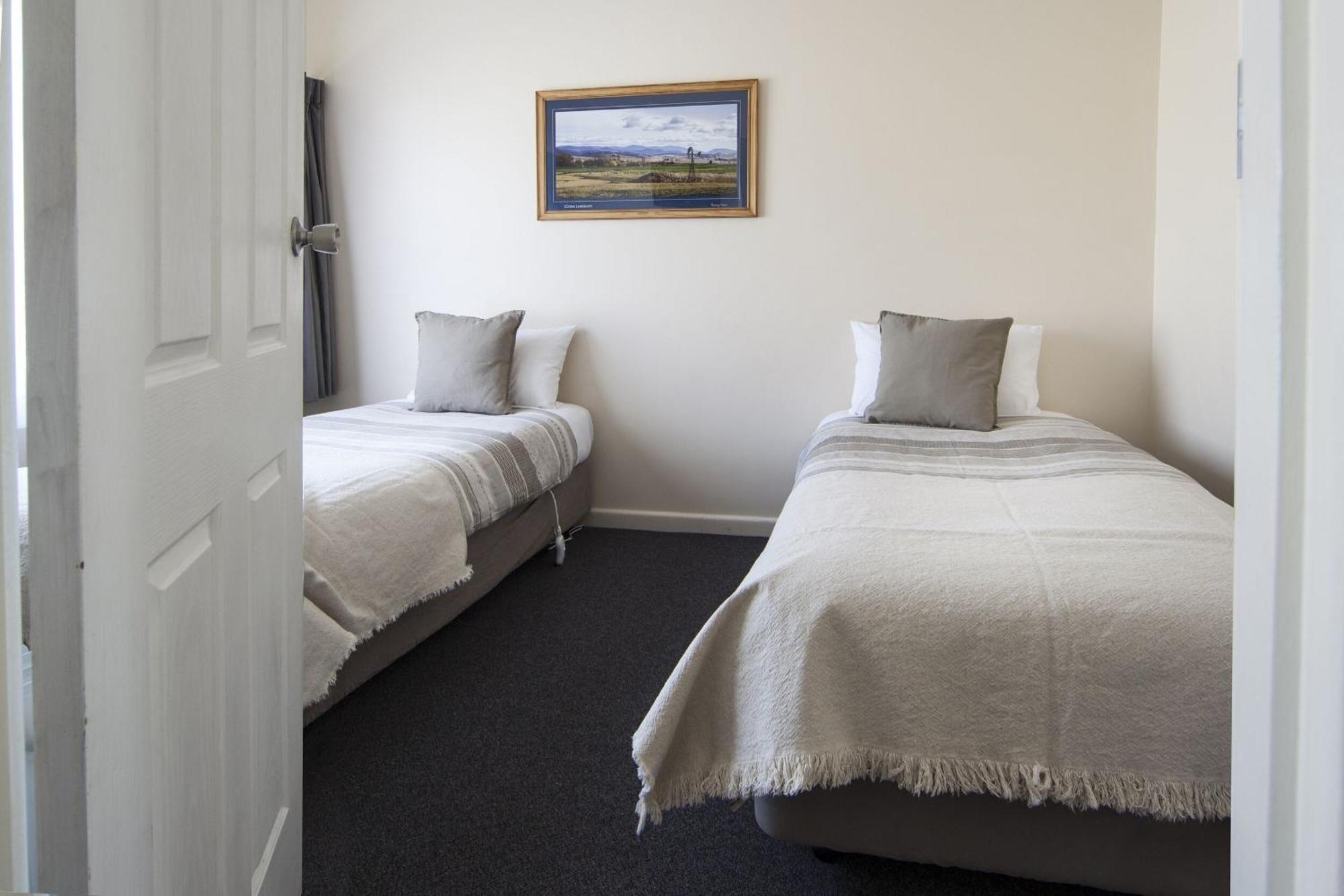 Redhill Cooma Motor Inn Exteriér fotografie