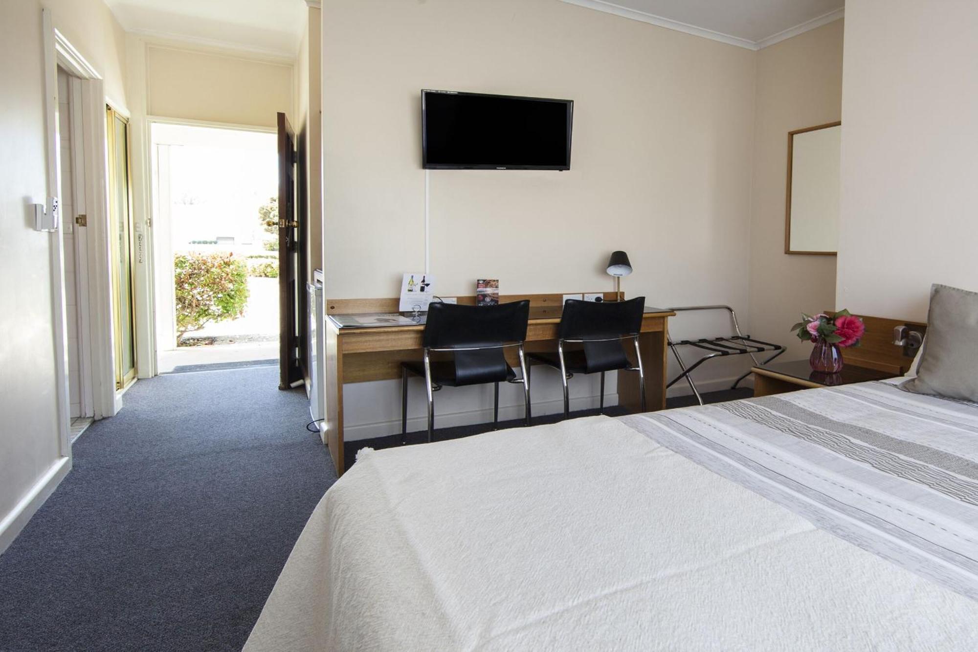 Redhill Cooma Motor Inn Exteriér fotografie