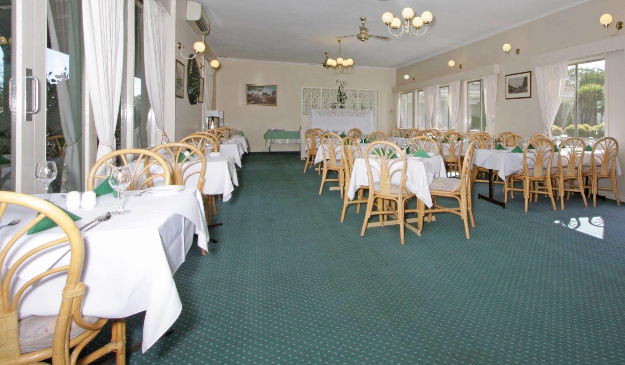 Redhill Cooma Motor Inn Exteriér fotografie