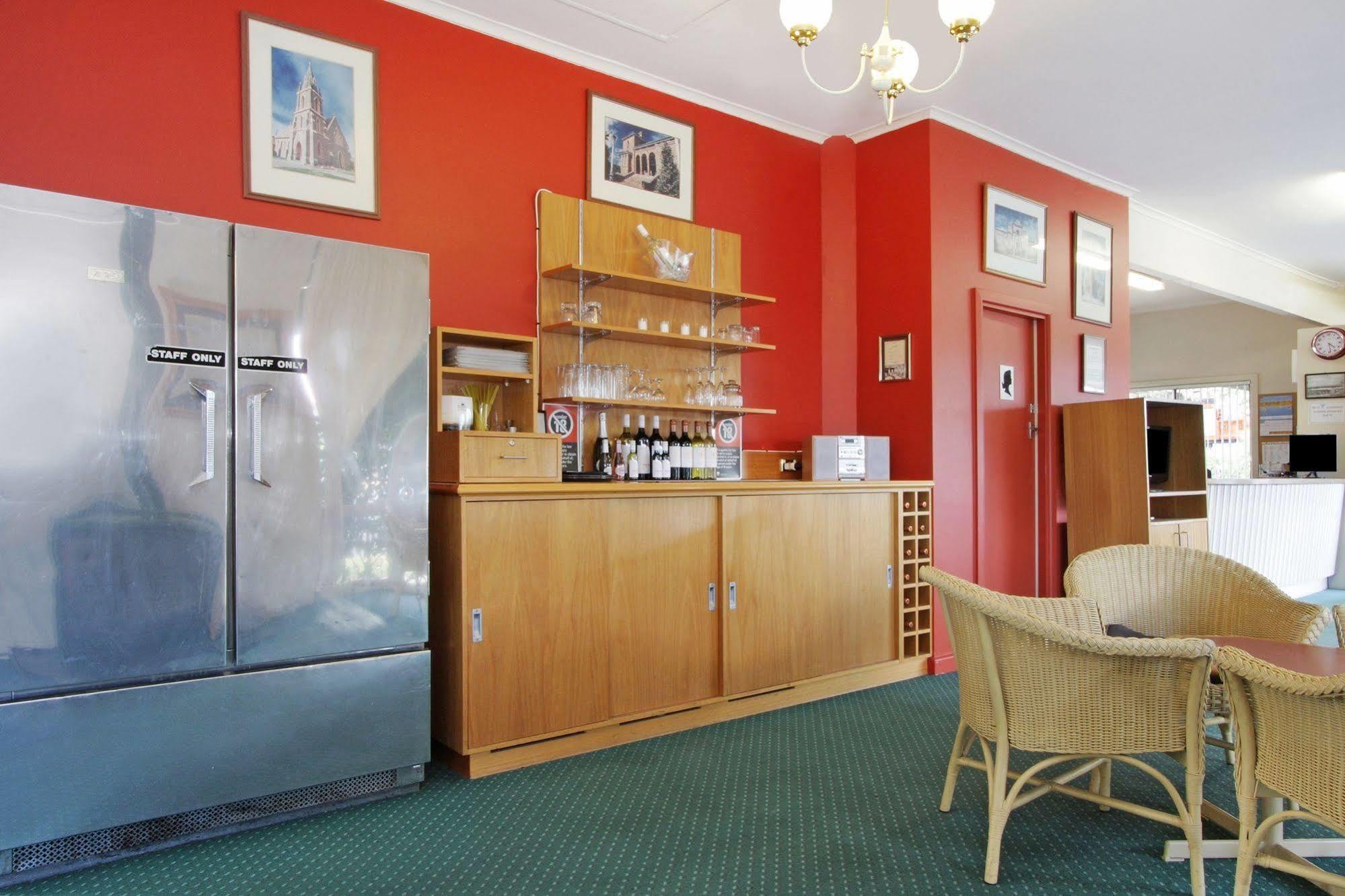Redhill Cooma Motor Inn Exteriér fotografie
