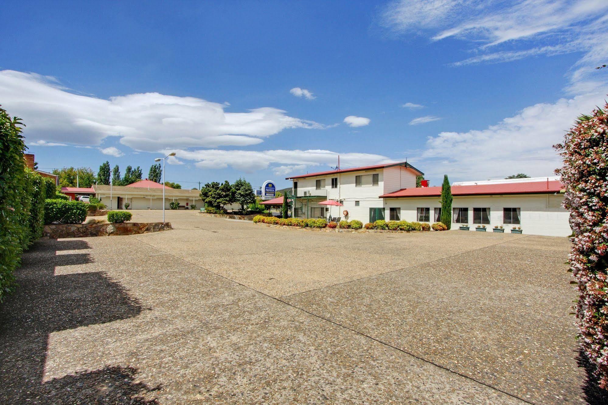 Redhill Cooma Motor Inn Exteriér fotografie