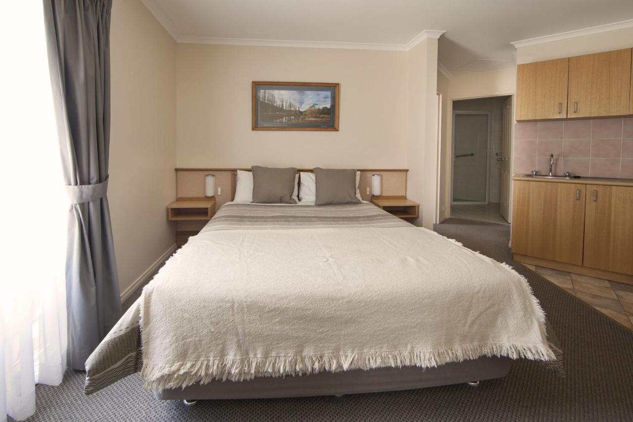 Redhill Cooma Motor Inn Exteriér fotografie
