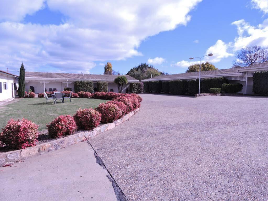 Redhill Cooma Motor Inn Exteriér fotografie